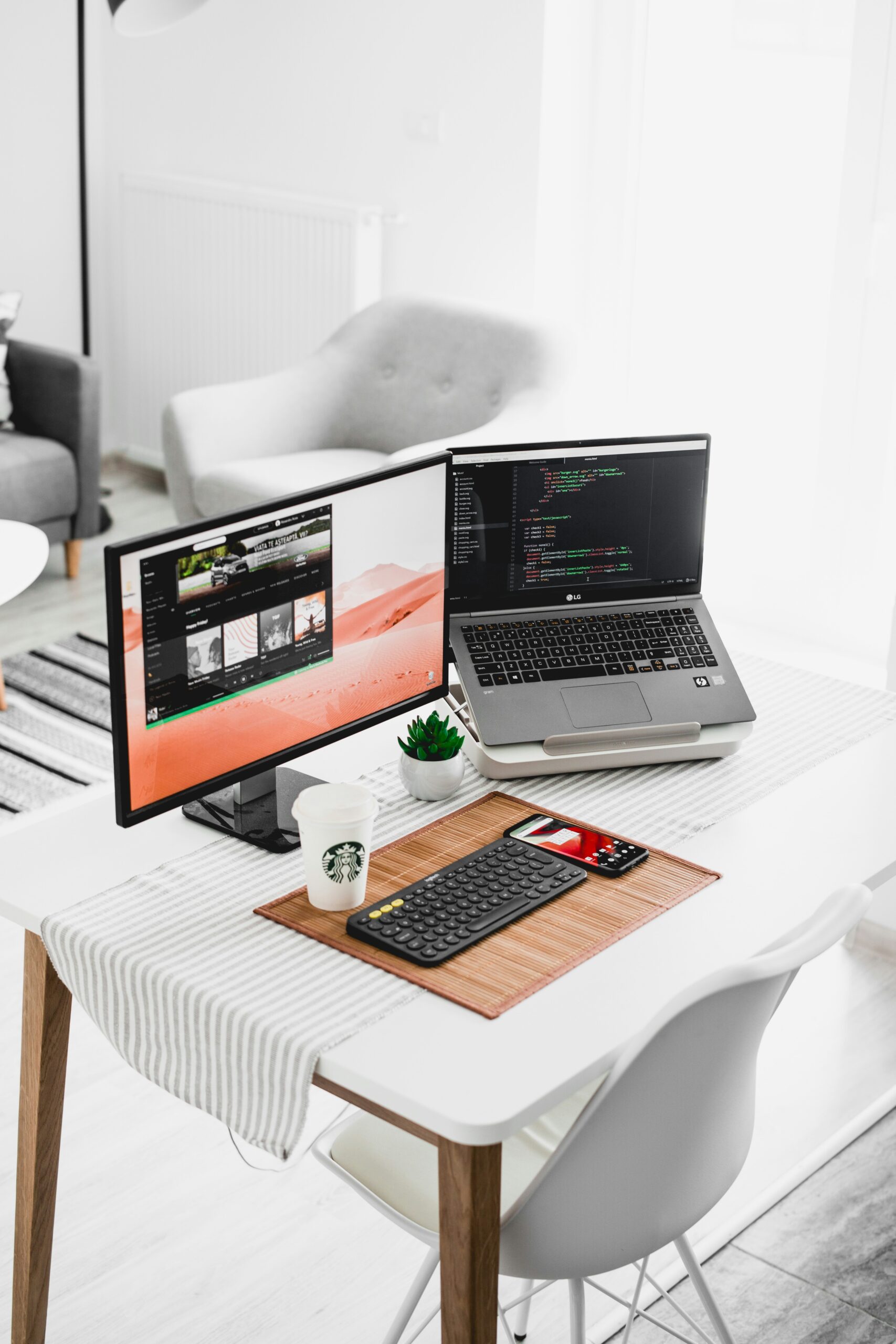alexandru acea ghwcef9vrr4 unsplash
